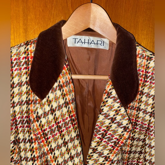 True Vintage 1970s TAHARI Plaid Wool Blazer - Picture 2 of 10